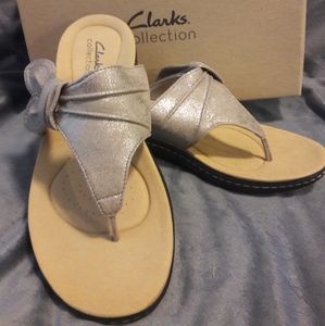  Clarks Laurieann Rae Floral Sandal